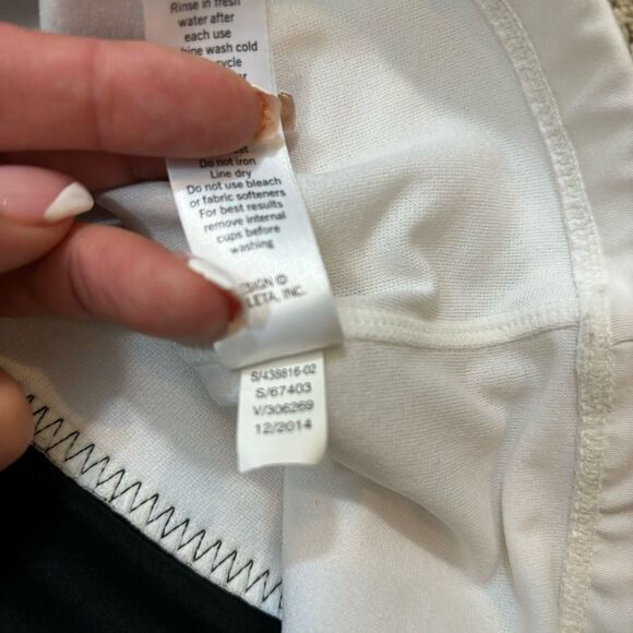 Athleta‎ Ladies Color Block Swim Dress Black and White Size XL - Picture 14 of 14